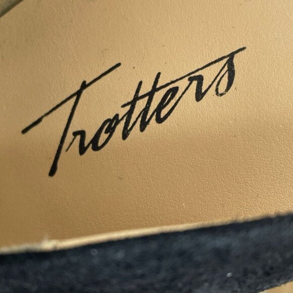 Trotters Women's Kiera Pump, Black Suede, 7.5 M US NWOB S201 - Picture 5 of 7